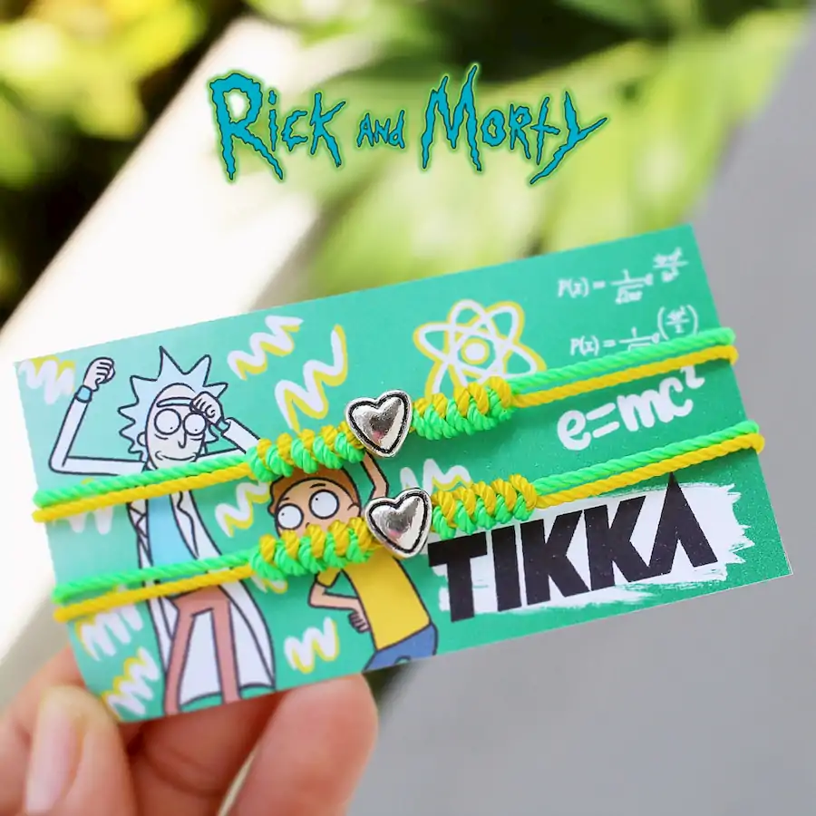 Incluye 2 piezas] - Pulseras Rick and Morty con corazon plata : Tikka Shop
