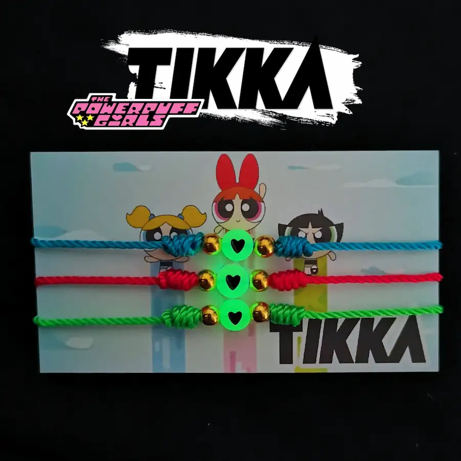 Incluye 3 piezas] - Pulseras luminosas chicas super poderosas con corazon  fluorescente : Tikka Shop